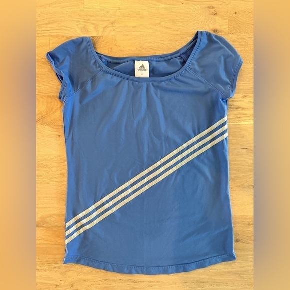 Adidas blue cap sleeve tee with stripe detail size medium - Picture 1 of 4